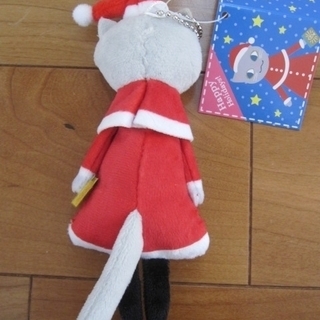 新品・タグ付き■ KALDI カルディ くたくたネコ マスコット■グレーネコちゃん■クリスマスの画像