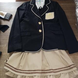 卒業式　スーツ