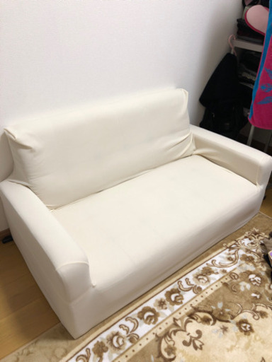 2人掛けソファ　別売カバー・クッション付き