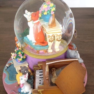ディズニー　スノードーム　オルゴール付　おしゃれキャットの画像