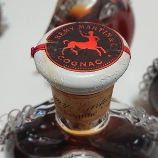 レミーマルタン ルイ13世 ベリーオールド 3本 ルイ13世金キャップ 計4