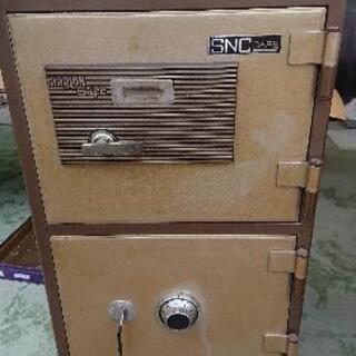 耐火金庫 未使用品 (7月末出品停止予定)