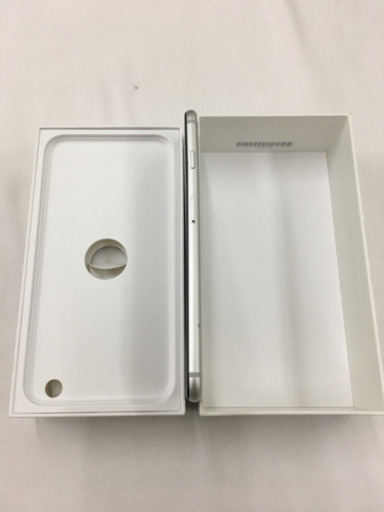 iPhone6plus １２８Ｇ  使用中　　キャリアは　au