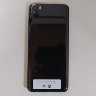【Xiaomi（シャオミ）】XiaoMi Mi5 32GB ROM 4Gの画像