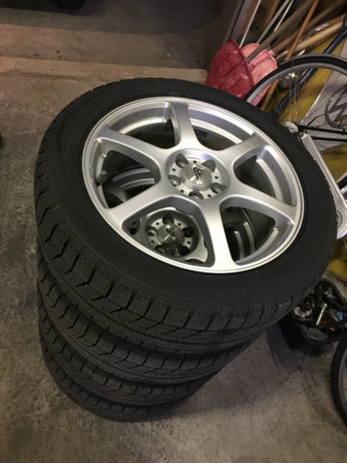 スバルなど ブリジストンスタッドレス 215/50R17 VRX 2017年製