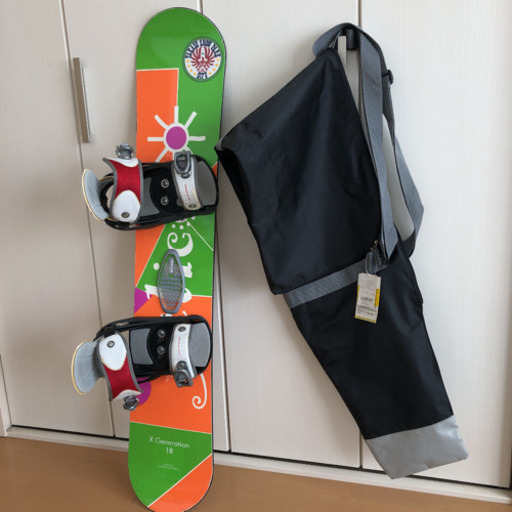 スノーボード板118㎝　ケース付き