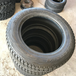 225/65-17 スタッドレスタイヤ★Bridgestone Blizak★の画像