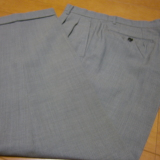 《引渡完了》メンズ　スーツ－１０（ＡＢ４－春夏用）の画像
