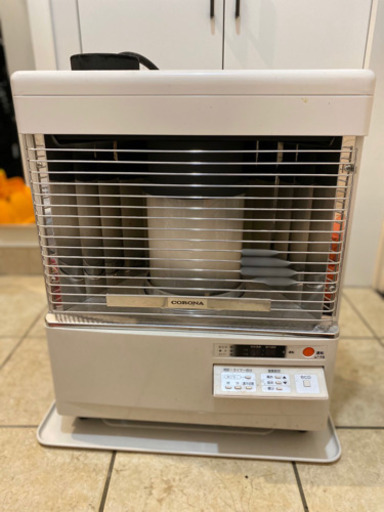 2017年式  CORONA 煙突式石油ストーブ