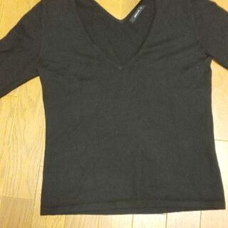 『COMME CA ISM  』黒の七部袖V首薄手セーター M