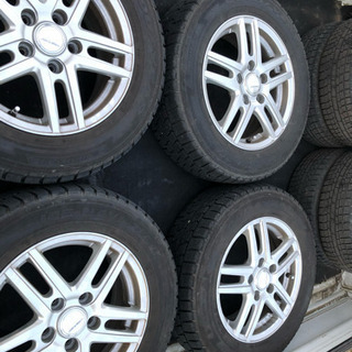 スタッドレスタイヤ《195/65R15》