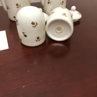 カスターセット　新品　醤油入れ　胡椒入れ　可愛いの画像