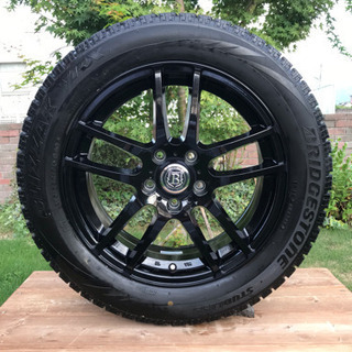 ヴェゼル ブリザックVRX2+ホイール中古4本セット 215/5...