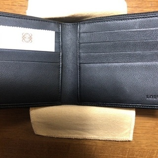 LOEWE 折り財布の画像