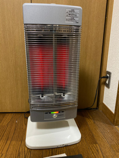 コロナ　遠赤外線ヒーター　DH-1111R
