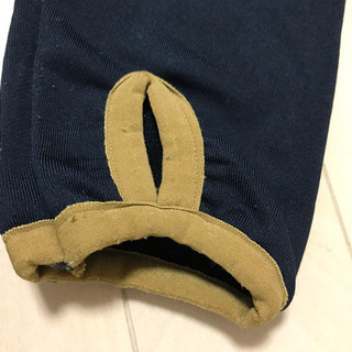 【値下げ】サッカーイングランド プレミアクラブ アーセナル　トレーニングシャツの画像