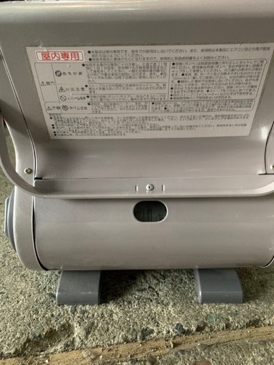 イワタニ　カセットガスストーブ　中古