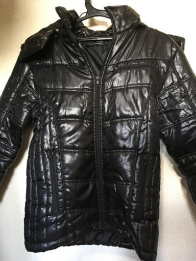 スタイルよく見える細身ブルゾン