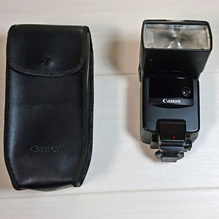 【お話中】Canonフラッシュスピードライト540EZ・ケースと...