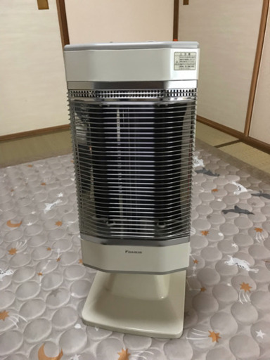 〈お取引中〉ダイキン セラムヒーター