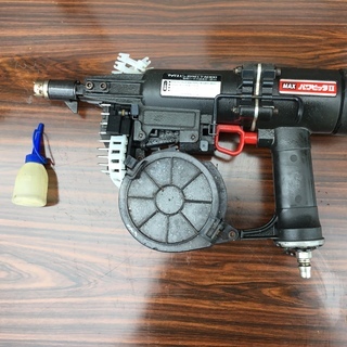 【中古ランクA】MAX 常圧コンクリートピンネイラ 65mm CN-N300の画像