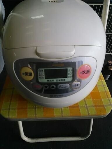 ZOJIRUSHI・5.5合炊きマイコン炊飯ジャーエディオンオリジナルモデル