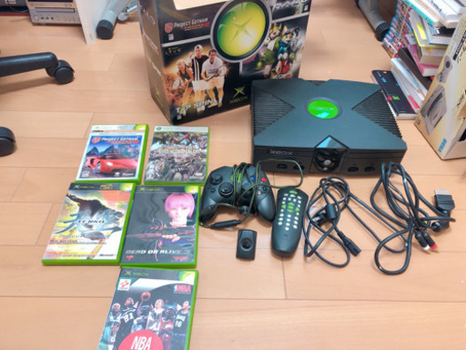 Xbox 本体、コントローラー、ソフト5点