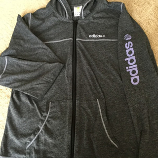 アディダス パーカー