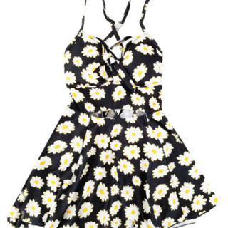 ◾️新品タグ付き 水着 ワンピース 花柄 夏 プール スカート◾️