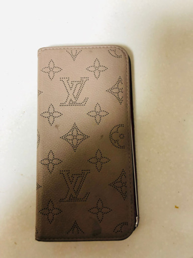ルイヴィトンスマホカバー