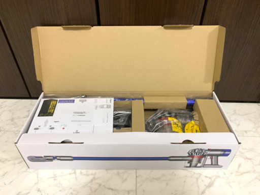 Dyson v7 掃除機 未使用品