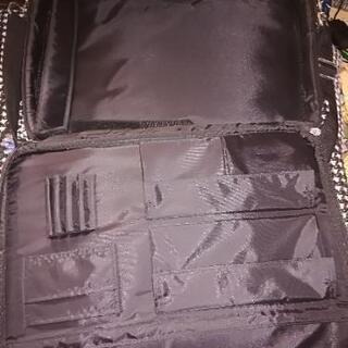 ノートパソコンキャリーバックの画像