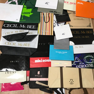 ショップ紙袋の画像