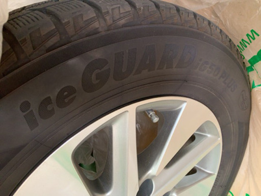 ヴェルファイア、アルファード用スタッドレス