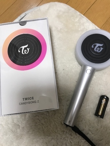 TWICE公式ペンライト