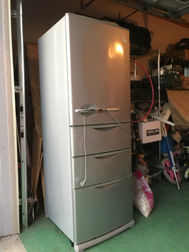 美品　2010年製　冷蔵庫　355L 未清掃