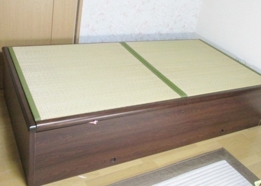 畳ベッド　収納つき