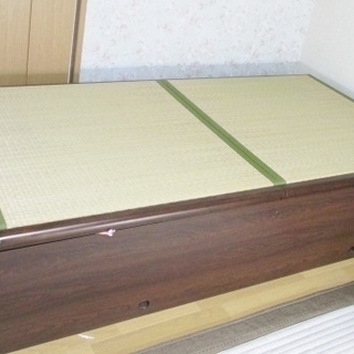 畳ベッド　収納つき