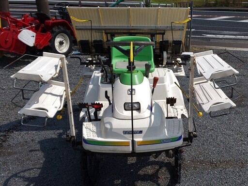 値段交渉いたします。鹿児島発　ヤンマー　４条植え　ガソリンエンジン乗用田植機Pe-1E　日置市　伊集院町