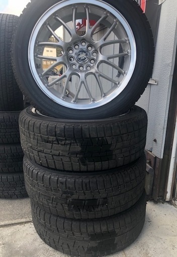 スタットレスタイヤ　アルミホイール付き   215/50R17(取引中）