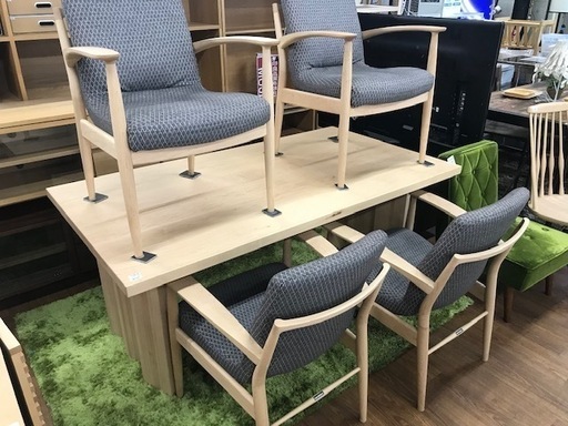 【ﾄﾚﾌｧｸ浦和店】カリモク ダイニング5点セット 売場展示中！