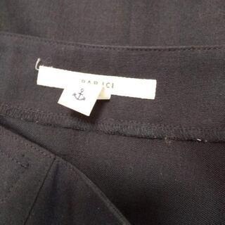 パーラシー、巻きスカートリクルートスーツの画像