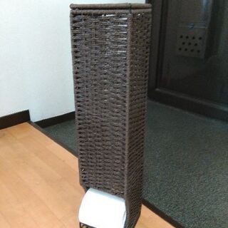 トイレットペーパーホルダー(無料になりました。)