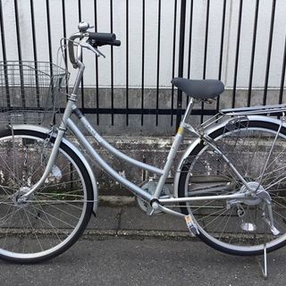 良品★ 26インチ・自転車 シルバー LEDライト、シマノ6段変速