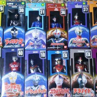 遠方発送可能！　ウルトラヒーローシリーズ・２０００年版　４０体セットの画像