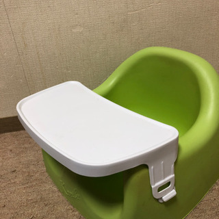 テーブル付きベビーソフトチェアー