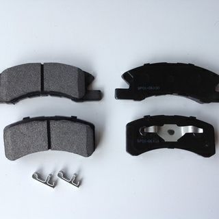 ( 送料無料 ) 新品ブレーキパッド 適合車種：ミラ ムーヴ e...
