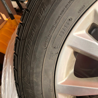 アルミ付きスタッドレスタイヤ　215/60R16 GOODYEAR 2016年　4本の画像