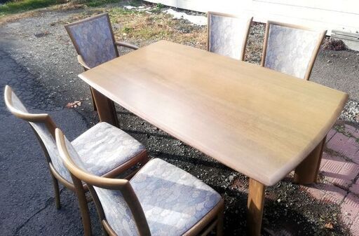 今だけチャンス！「ジモティー」見た！ で通常特価39,980円より15,000円引きの24,980円!　飛騨高山家具 ダイニングセット テーブル チェア 5脚セット 肘なし 肘付き 日進木工 nissin モデルDOMOCOS ドモコス