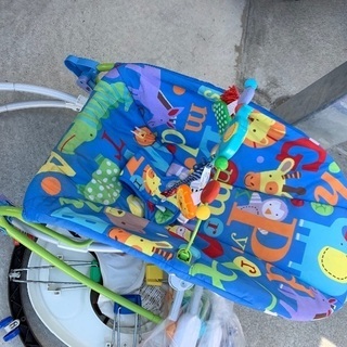 歩行器、バウンサーの画像